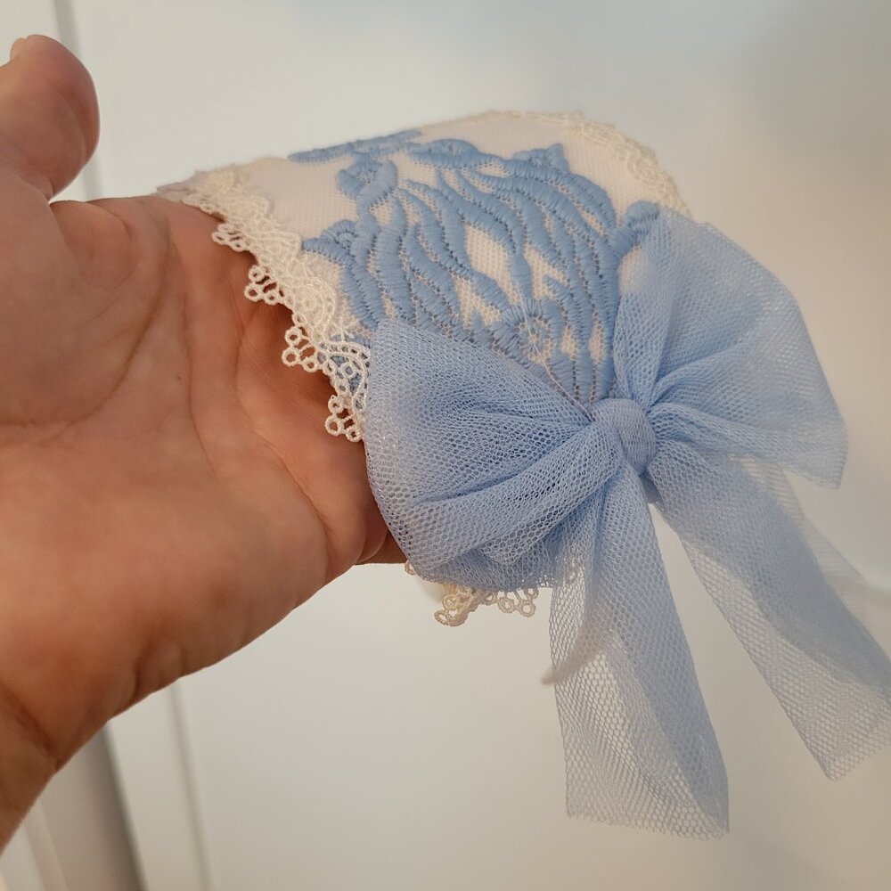 Beautiful Little Girls Dress - Picture 4 of 5